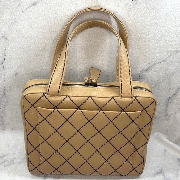 CHANEL Surpique Wild Stitch With Pouch - Picture 5 of 17